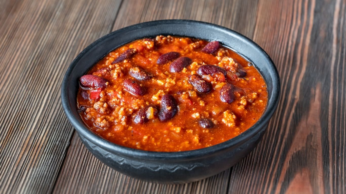 Tri-Tip Chili with a Kick: Spicy Ranch Supper