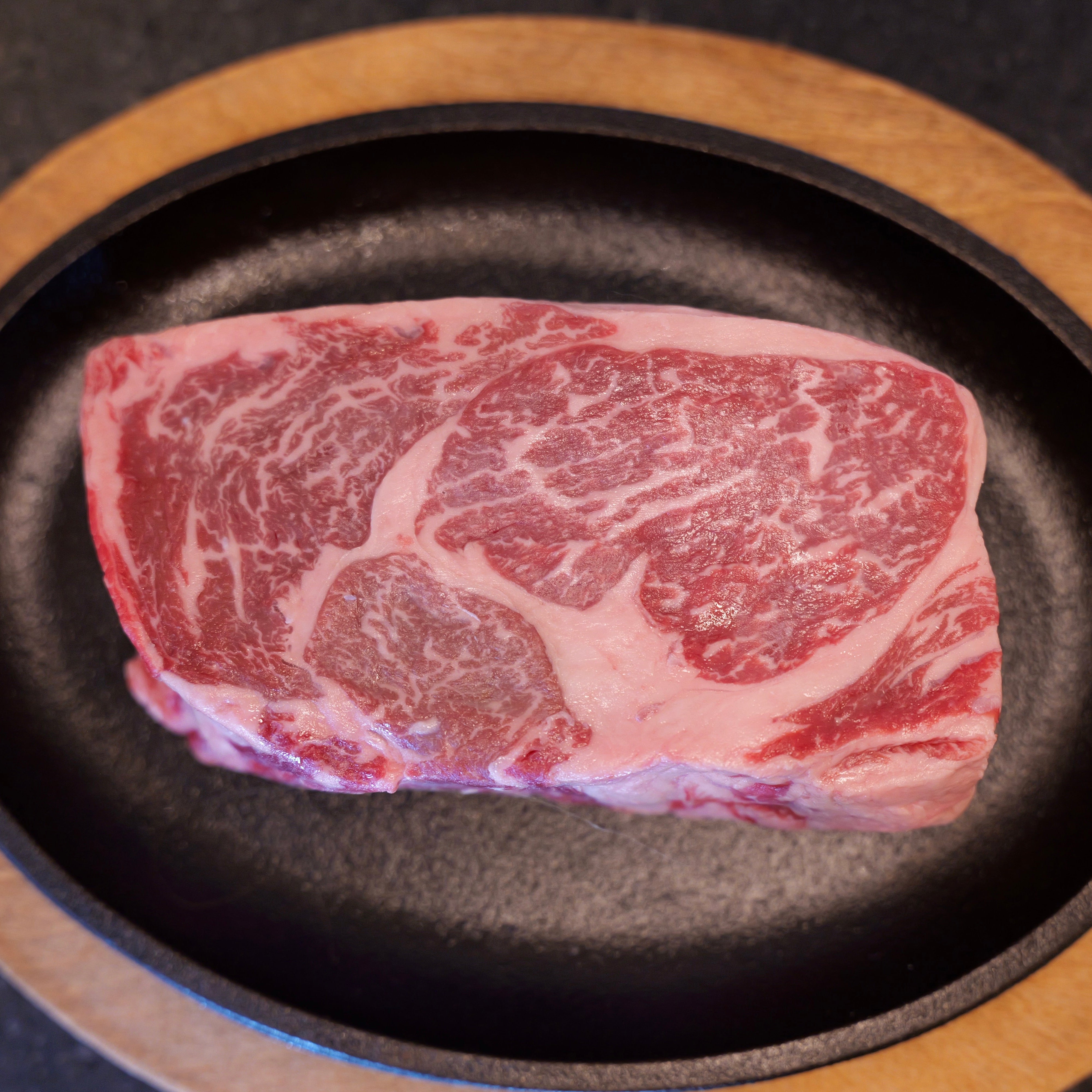 Ribeye (~19 oz)